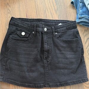 Amazon Essentials Black Mini Skirt